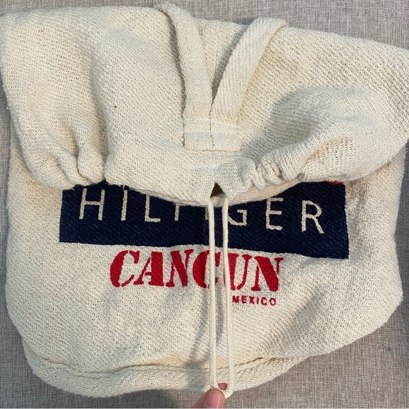 Tommy Hilfiger Beach Backpack Over Shoulder Bag Vintage Cancun Mexico - Picture 2 of 4